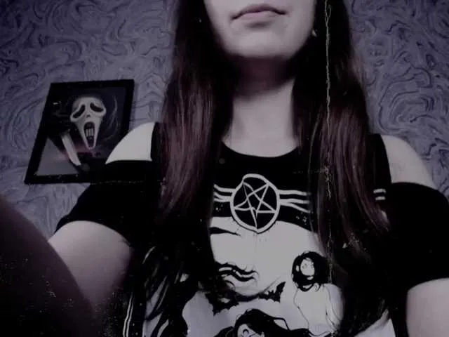 Live sex webcam photo for EllaDark #270938960