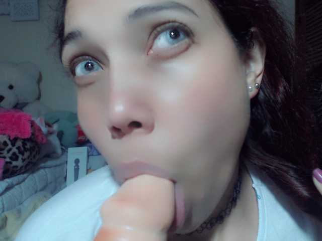 Live sex webcam photo for abby-camstar #270938980