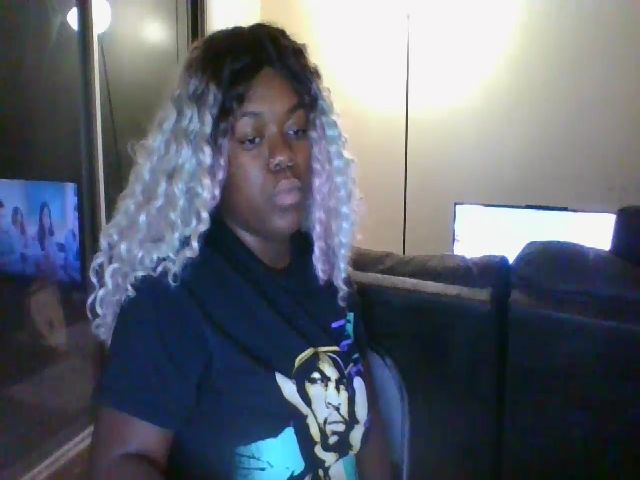 Live sex webcam photo for Bigbootibambi #270933297