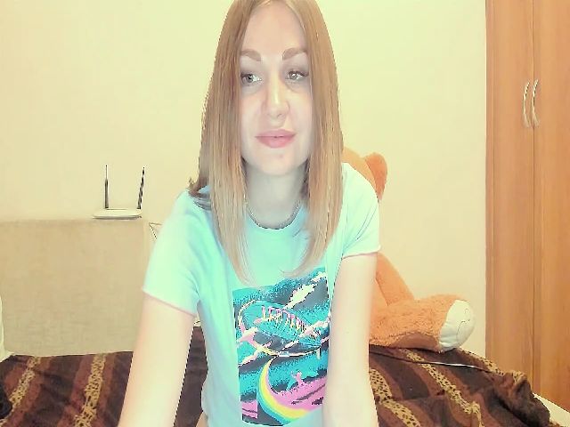 Live sex webcam photo for SelaDaxx #270940898