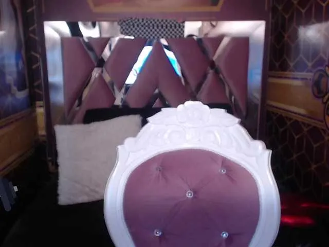 Live sex webcam photo for Vero-Rosse #270930287