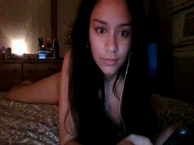 Live sex webcam photo for Adrianaxo1 #270936833