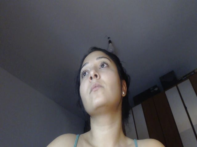 Live sex webcam photo for HateBrasxxx #270946484