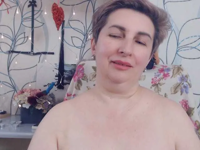 Live sex webcam photo for DepravedMadam #270957220