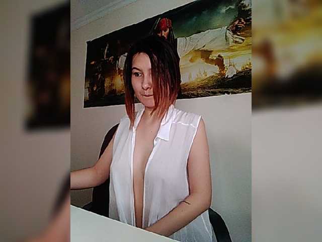 Live sex webcam photo for -Mulan- #270952887