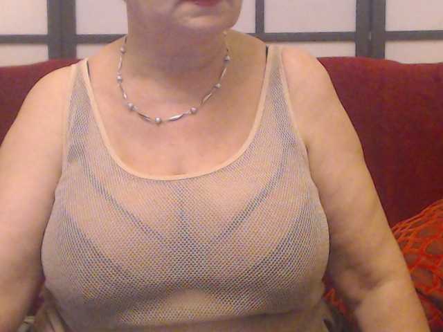 Live sex webcam photo for SugarBoobs #270957264