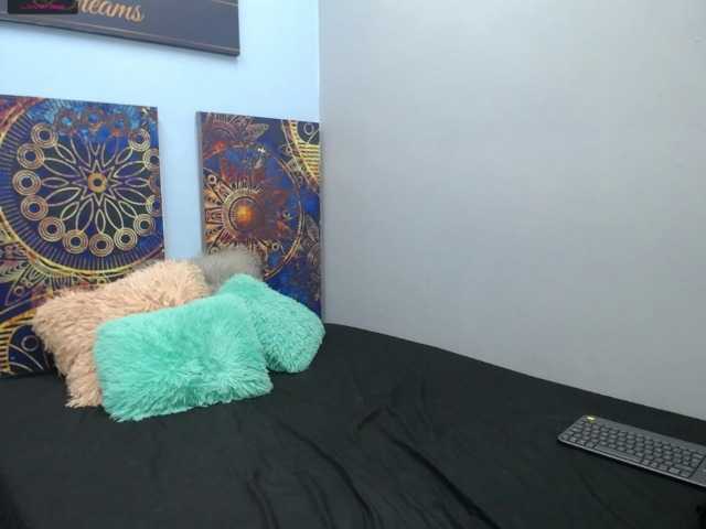 Live sex webcam photo for Cristal-Light #270962731