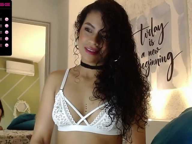 Live sex webcam photo for JazminThomas #270957462