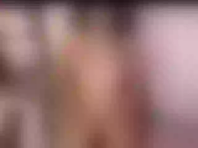 Live sex webcam photo for WandaBrook #270956884