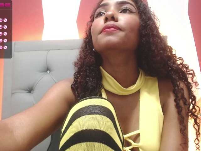 Live sex webcam photo for blaackmoon #270953967