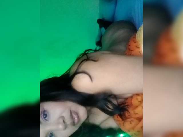 Live sex webcam photo for CrissMartiin #270953373