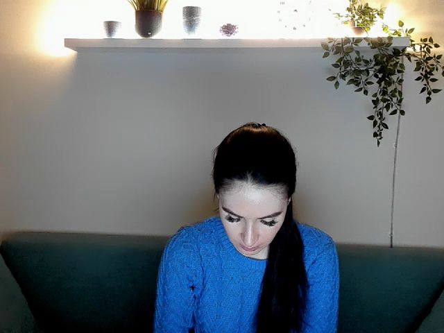 Live sex webcam photo for Lilly_Shine #270950224