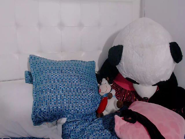 Live sex webcam photo for Lucy_park #270962980