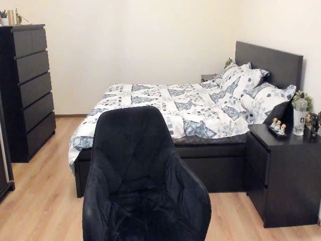 Live sex webcam photo for Hailey_Honeyy #270959918