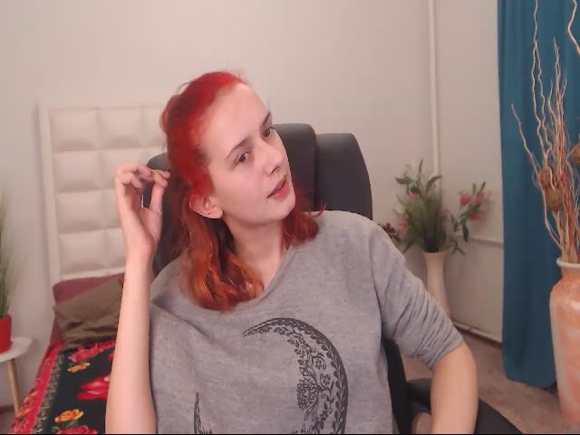 Live sex webcam photo for IrisNichols #270950502