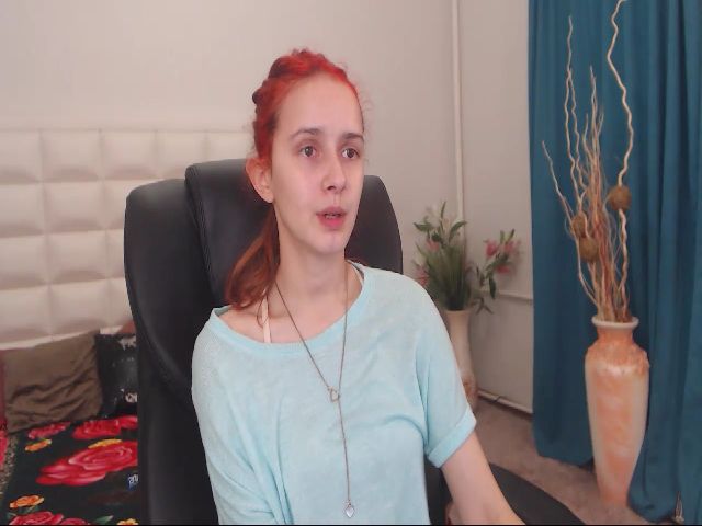 Live sex webcam photo for IrisNichols #270963731