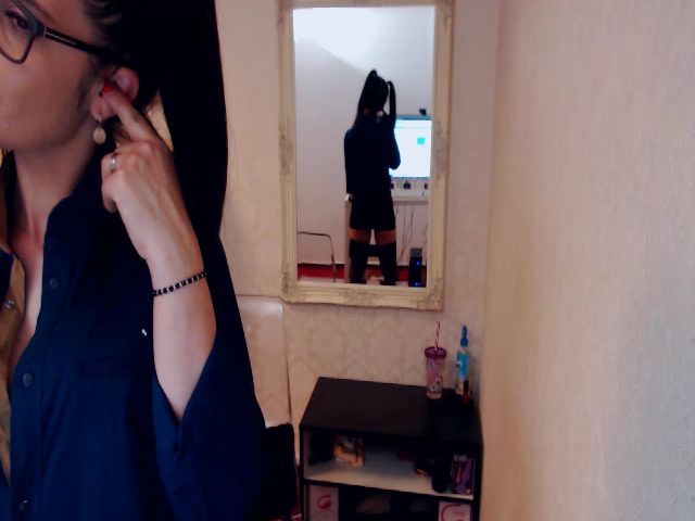 Live sex webcam photo for AlishaPacari #270963436