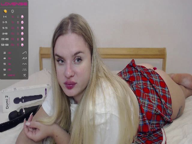 Live sex webcam photo for AliceSins1 #270958188