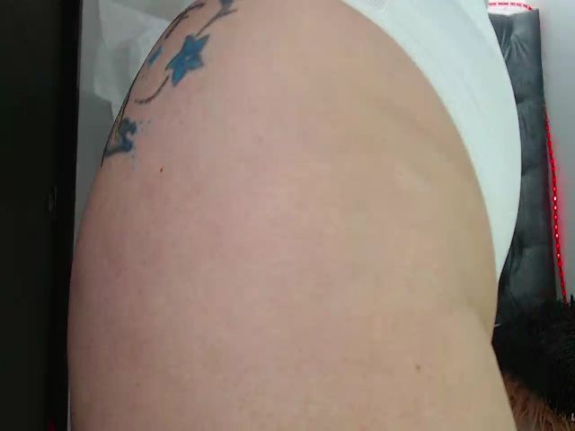 Live sex webcam photo for carolaynn #270949999
