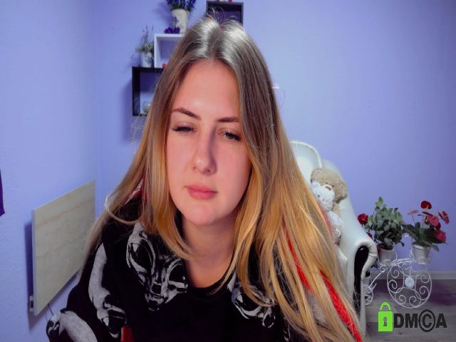 Live sex webcam photo for PrincesSnake #270954861