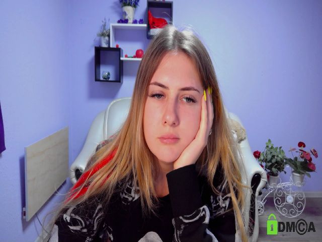 Live sex webcam photo for PrincesSnake #270955504