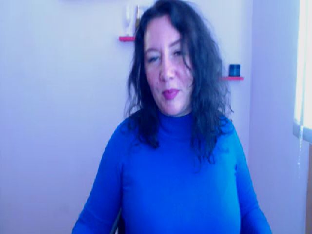 Live sex webcam photo for LexiFox_ #270954537