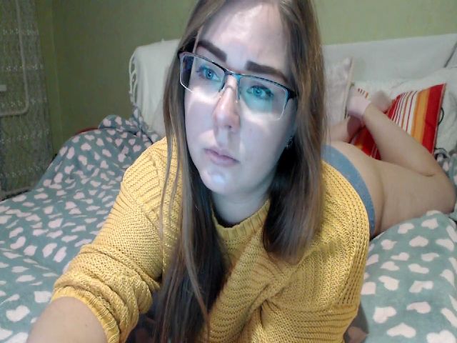 Live sex webcam photo for Scarlet_Johan #270959276