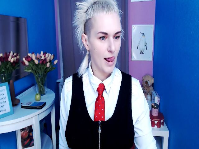 Live sex webcam photo for XJG99 #270956210