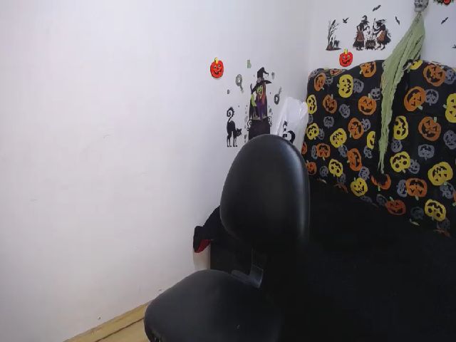 Live sex webcam photo for Britafox #270958275