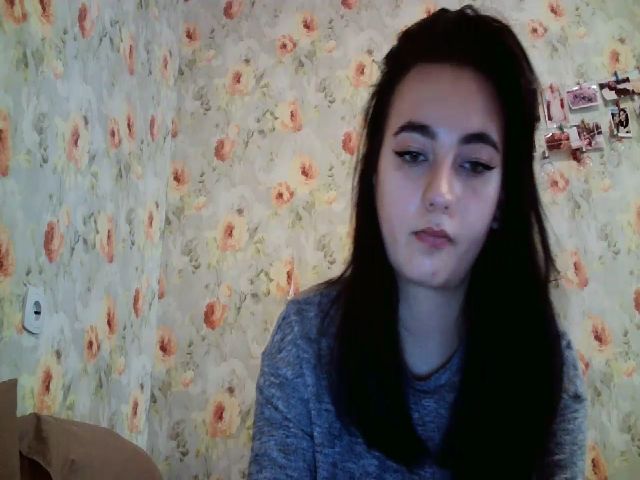 Live sex webcam photo for lolly_hollyy #270955826