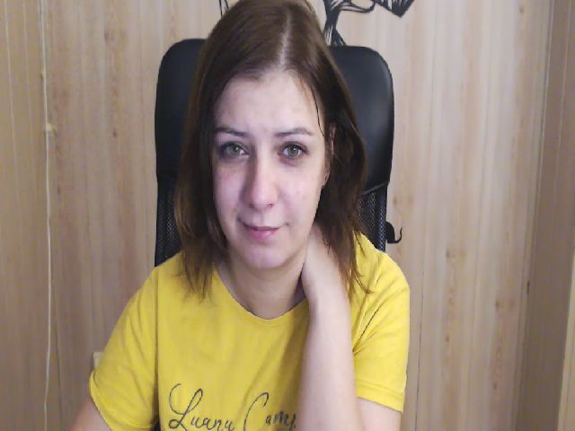 Live sex webcam photo for CristiCarter #270965931