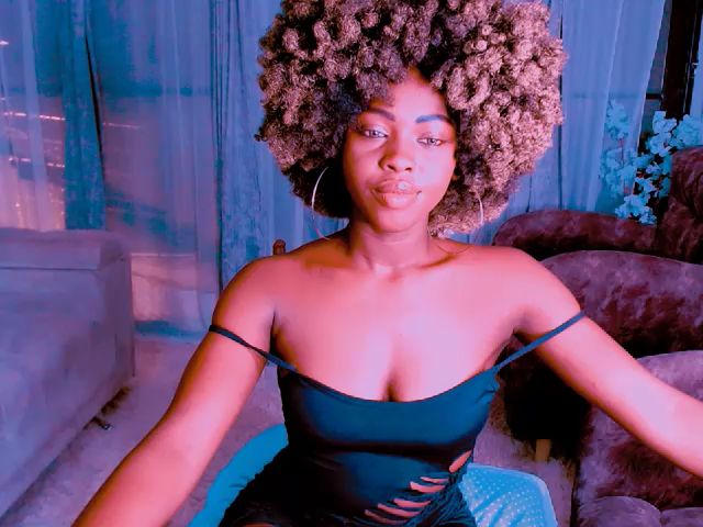Live sex webcam photo for Sweetcarafu #270949955