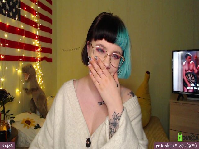 Live sex webcam photo for RoomOfGhosts #270966183