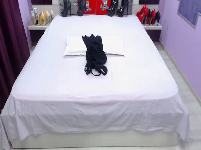 Live sex webcam photo for PlayfulErica #270951740