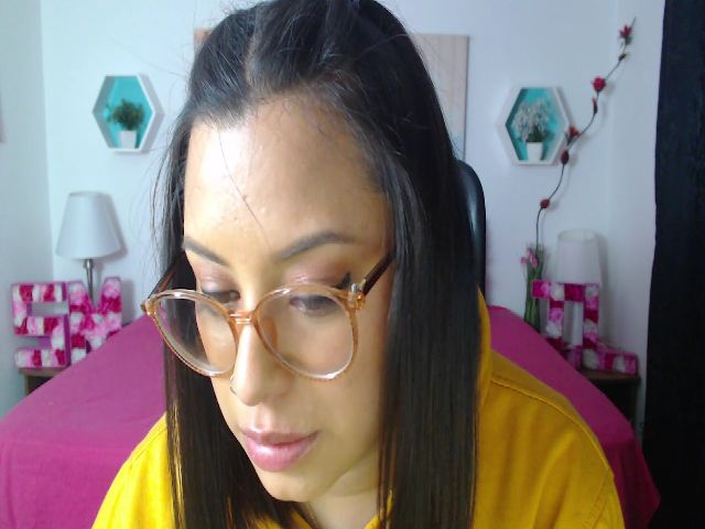 Live sex webcam photo for Sexualmilena #270949901