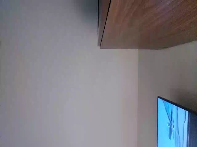 Live sex webcam photo for CraftyLittle1 #270960432