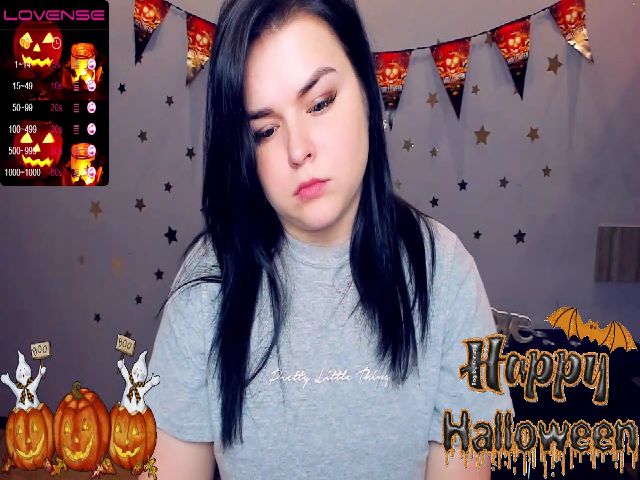 Live sex webcam photo for Sinnarey #270956385