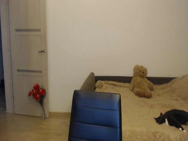 Live sex webcam photo for Miss_Enid #270951470