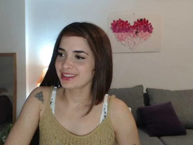 Live sex webcam photo for orianastevens #270949071