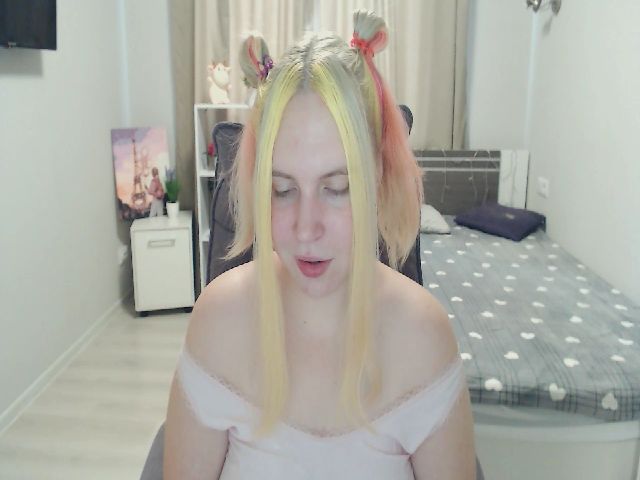 Live sex webcam photo for SweetnessLucy #270954363