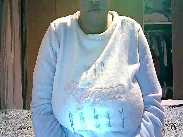 Live sex webcam photo for Crazygalx #270963888