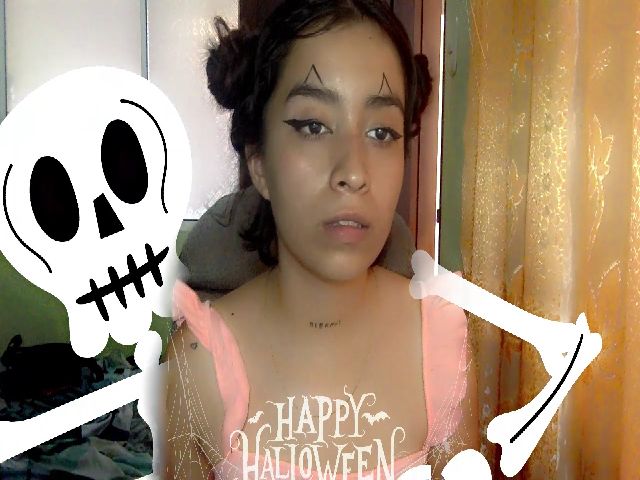 Live sex webcam photo for tinquerbell69 #270963324