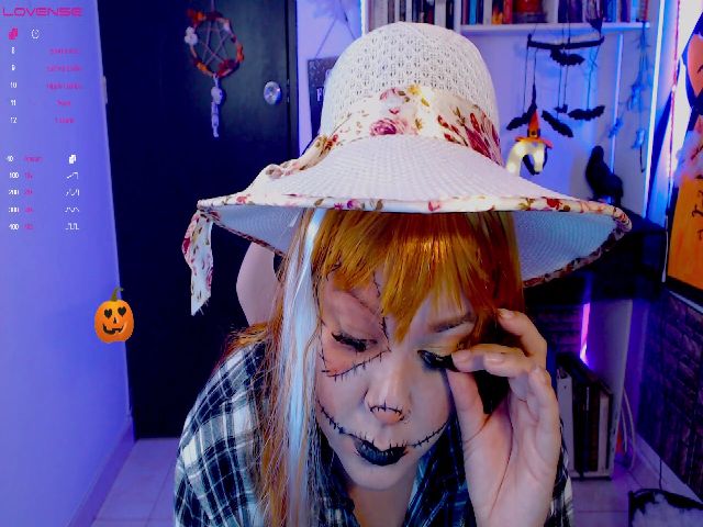 Live sex webcam photo for Clairebays_ #270950320