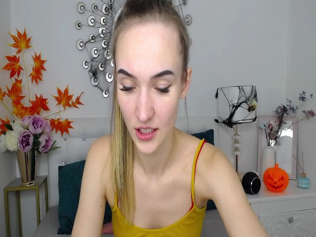 Live sex webcam photo for Your_Mystery_ #270950362