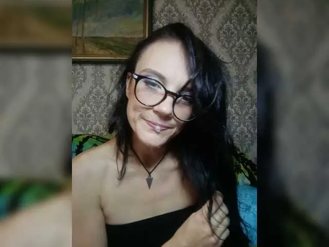 Live sex webcam photo for GerdaRaa #270961419