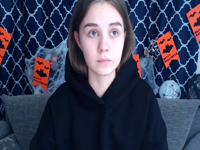 Live sex webcam photo for Sonna_llw #270958127