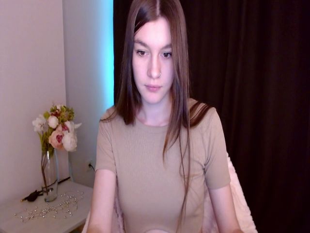 Live sex webcam photo for Angel_Kira_ #270960551