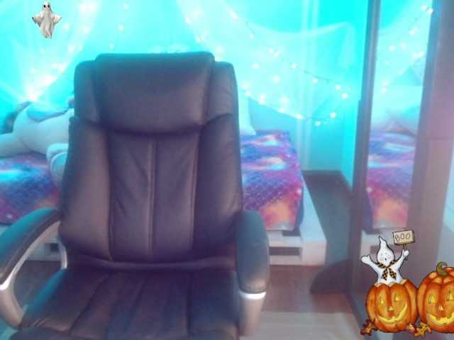 Live sex webcam photo for KATHY-SNOW #270953092