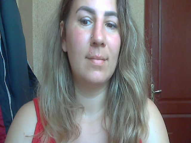 Live sex webcam photo for ChrystalBella #270955168