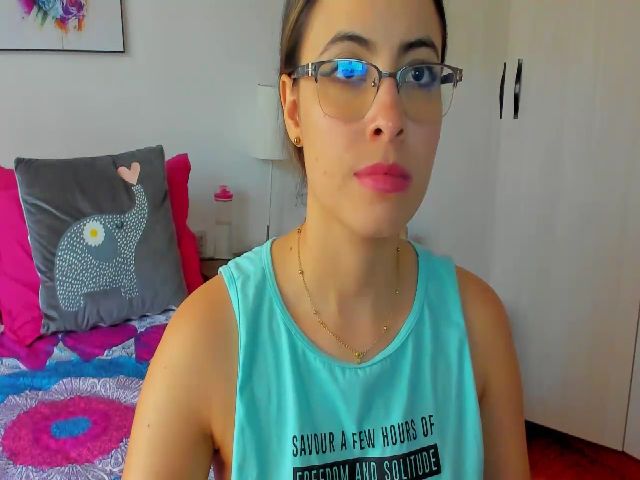 Live sex webcam photo for MarianaGomez1 #270964868